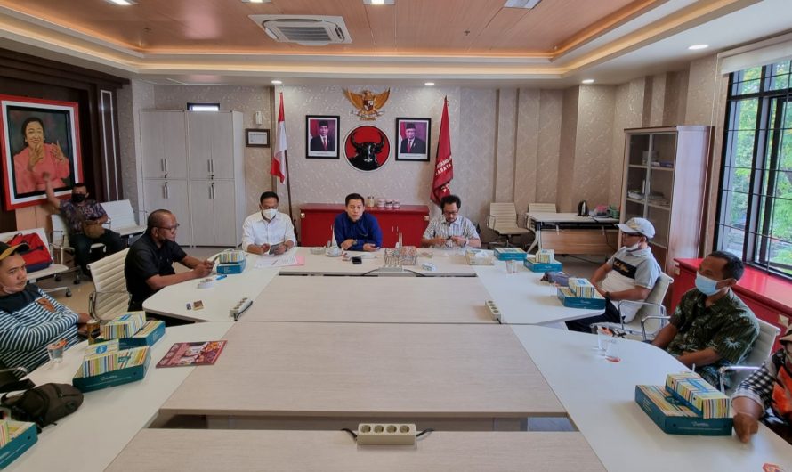 Korban Praktik Jual Beli Bangku Sekolah, Wali Murid Wadul Dewan