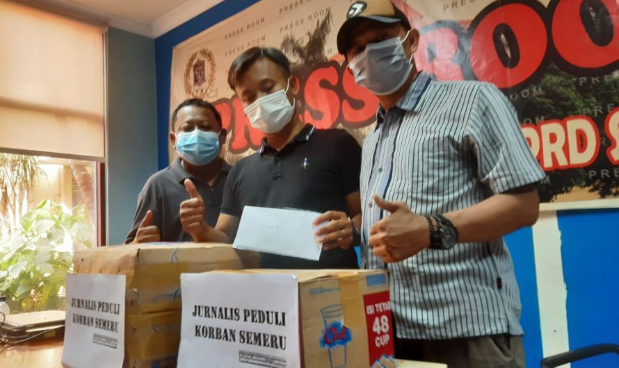 Jurnalis Dewan Surabaya Buka Posko Peduli Semeru