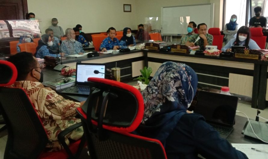 Pemenuhan Seragam Melibatkan UMKM Masih Minim