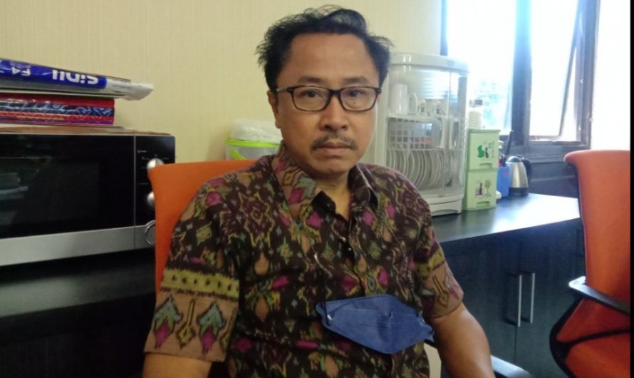 Banggar Pertanyakan Pengadaan Seragam Sekolah Dinas Pendidikan