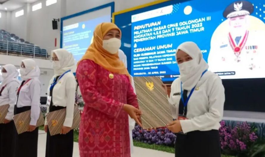 Khofifah Minta CPNS Loyalitas dan Tegak Lurus