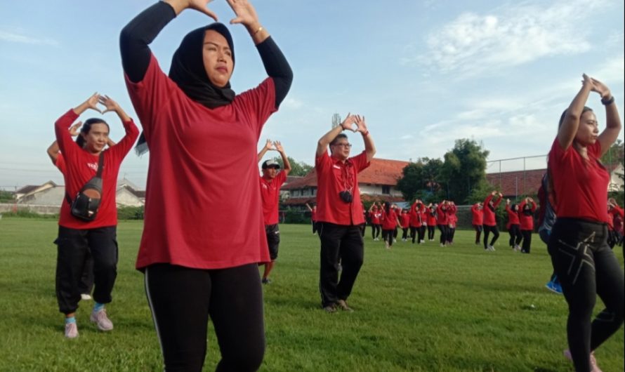 Ratusan Kader PAC PDIP Lakarsantri Antusias Ikuti Senam SICITA