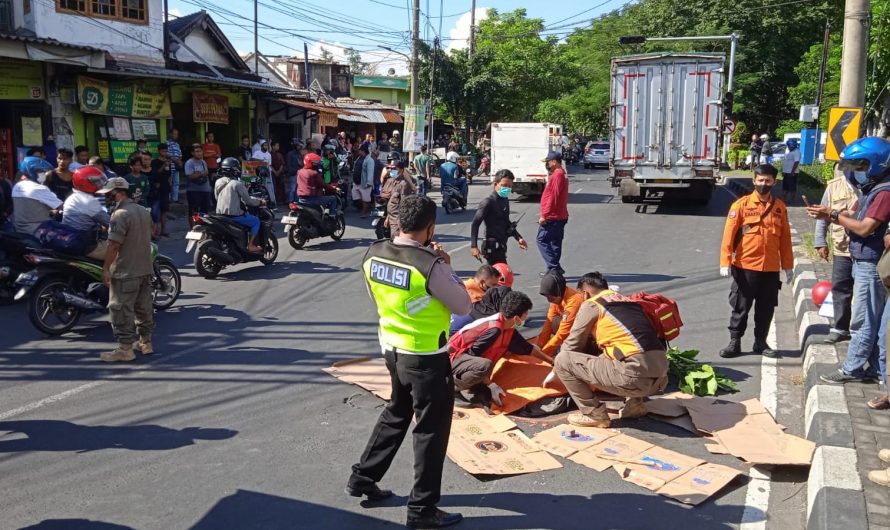 Terseret 10 Meter Pengendara Motor Tewas di Balongsari Tandes Surabaya