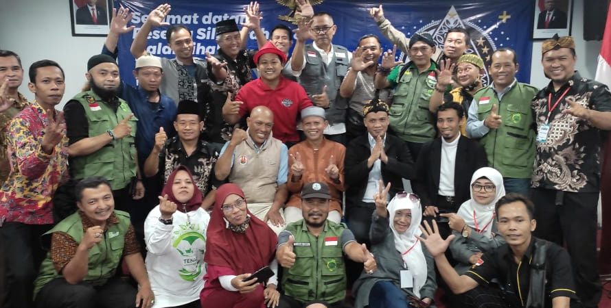 Jelang Kompetisi Grand Master Nasional,Terapis Indonesia se-Jatim Gelar Silaturahmi dan Halal Bihalal