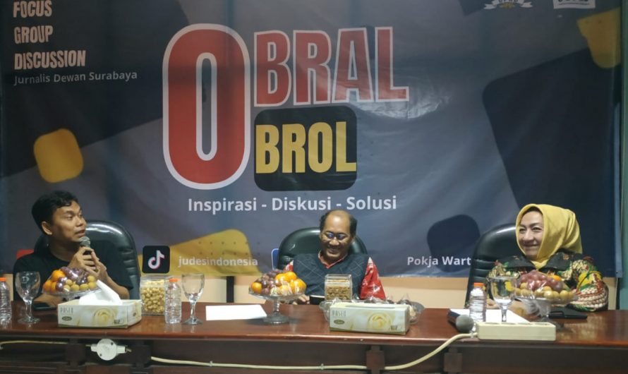 Pertiwi Ayu Khrisna Tak Setuju Penempelan Stiker Bagi Warga Miskin di Surabaya