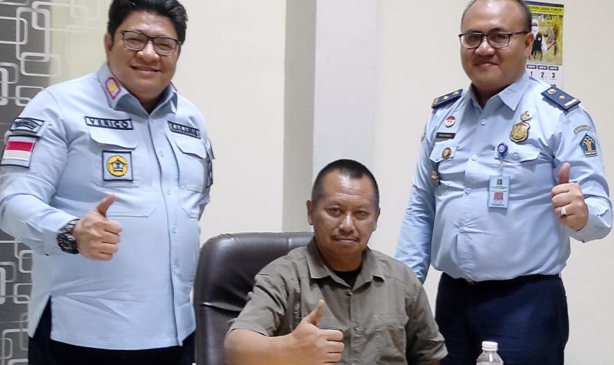 Kakanim Tanjung Perak Kunjungi PWI Jatim, Ini Pesan Cak Item