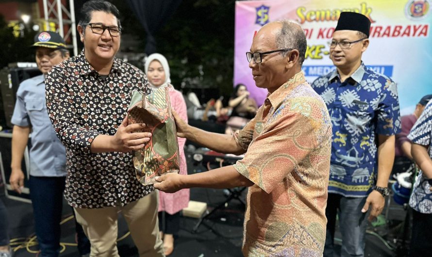 Tokoh Masyarakat Medokan Ayu Ucapkan Terima Kasih ke Lurah Lama, Berharap Layanan Semakin Baik