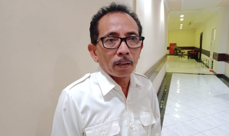 Pimpinan DPRD Surabaya Buka Suara Soal Kelulusan Mahasiswa Tanpa Skripsi