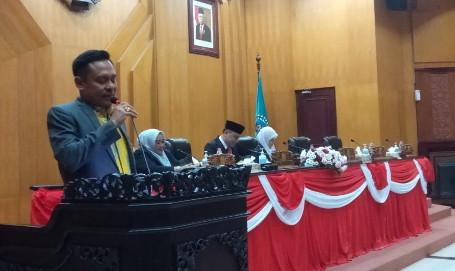 Paripurna DPRD Surabaya Tetapkan Arif Fathoni Jabat Ketua Komisi A Bidang Hukum dan Pemerintahan