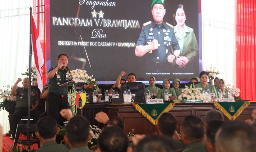 Wujudkan Prajurit PRIMA, Mayjen TNI Rafael Kunjungi Korem 083/Baladhika Jaya