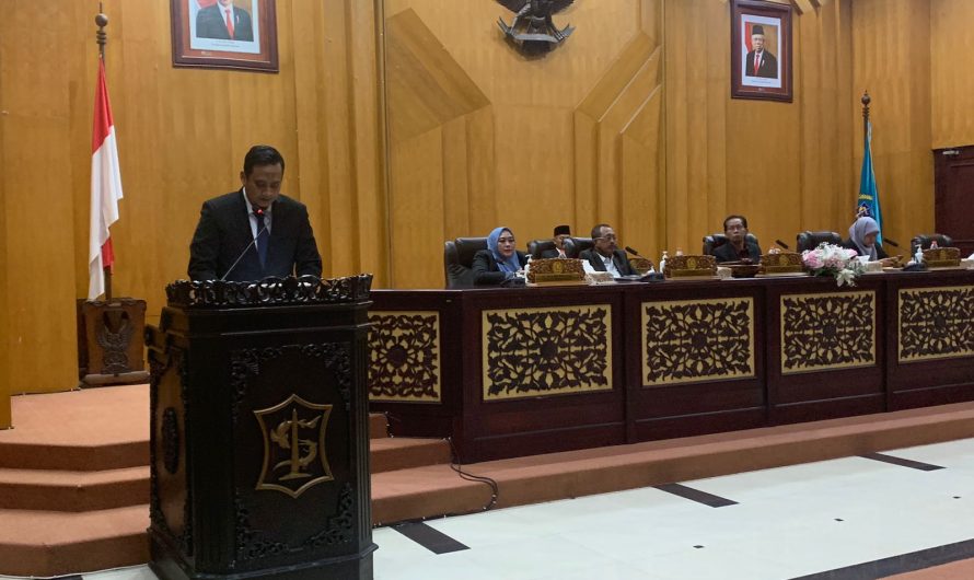 Fraksi PKS Surabaya Berikan Pandangan Raperda Jaminan Sosial Ketenagakerjaan