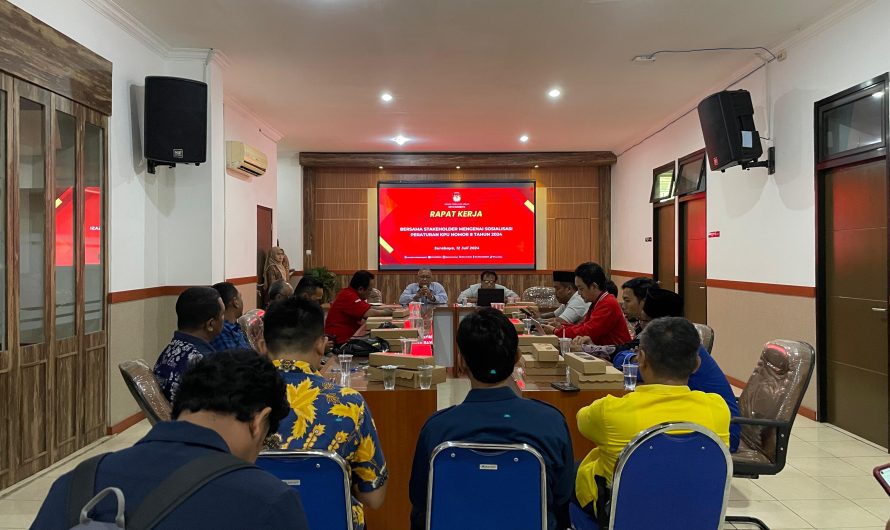 Bersama Parpol dan Stakeholder, KPU Surabaya Sosialisasi Tahapan Pencalonan Pilkada Serentak