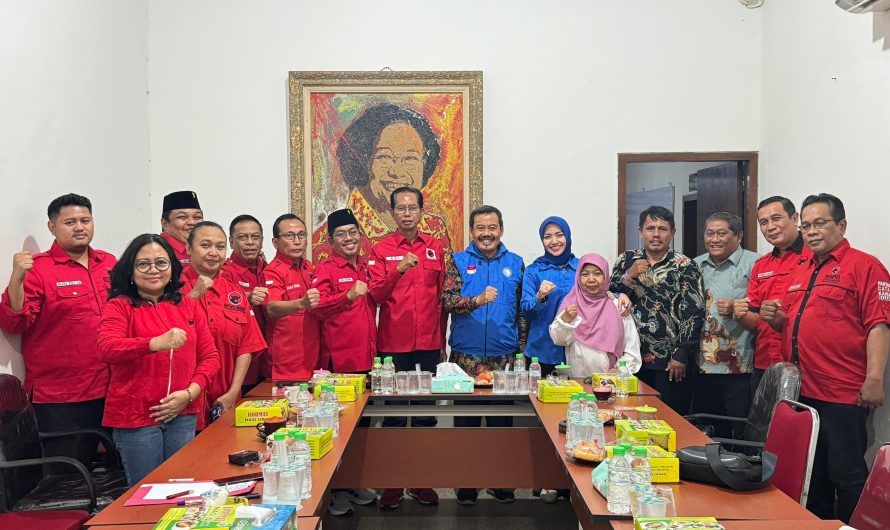 PDIP-PAN Bentuk Fraksi di DPRD Surabaya, Sepakat Saling Memperkuat Kerja di Legislatif