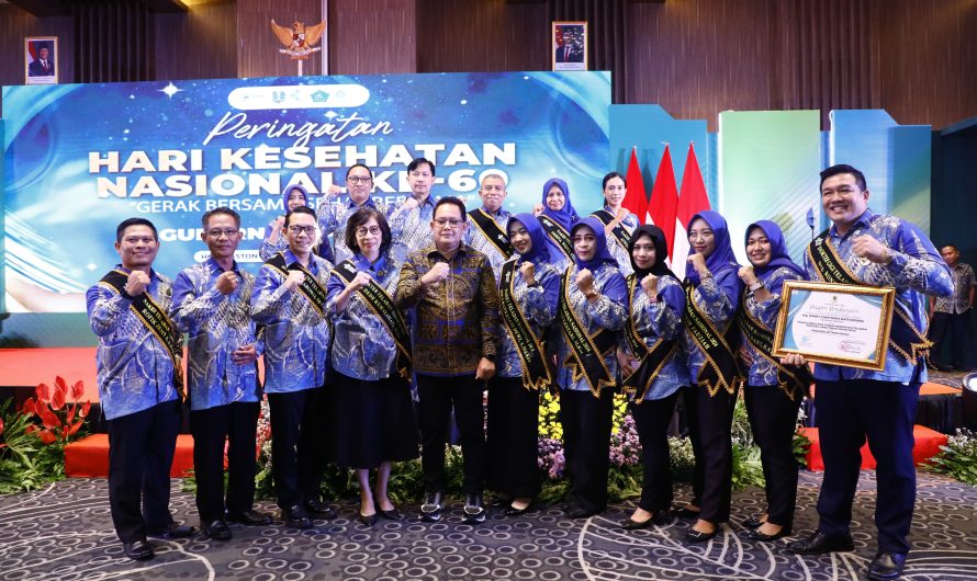 Peringatan HKN 2024, Pj. Gubernur Jatim Komitmen Tingkatkan Kualitas Kesehatan Masyarakat