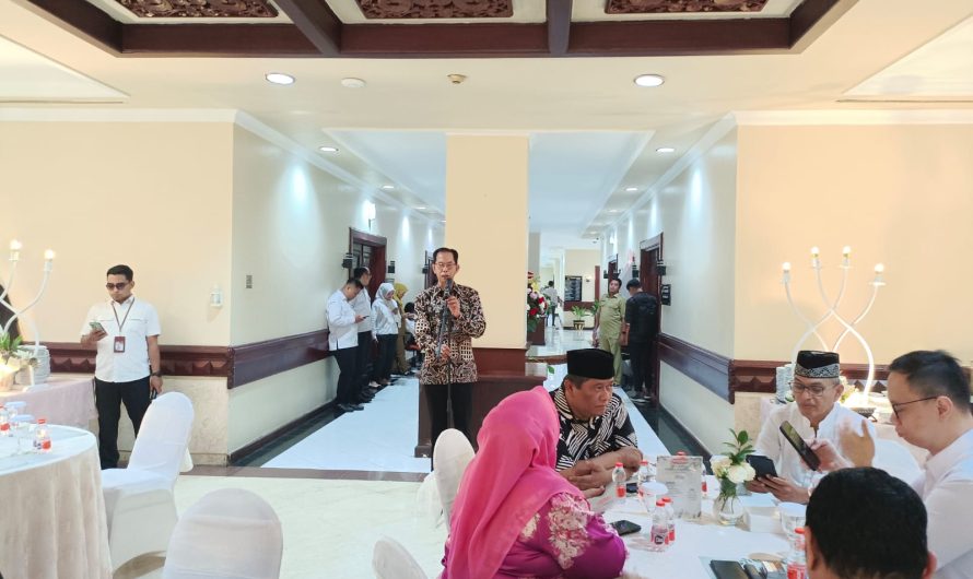 Perkuat Silaturahmi, DPRD Kota Surabaya Gelar Halal Bihalal