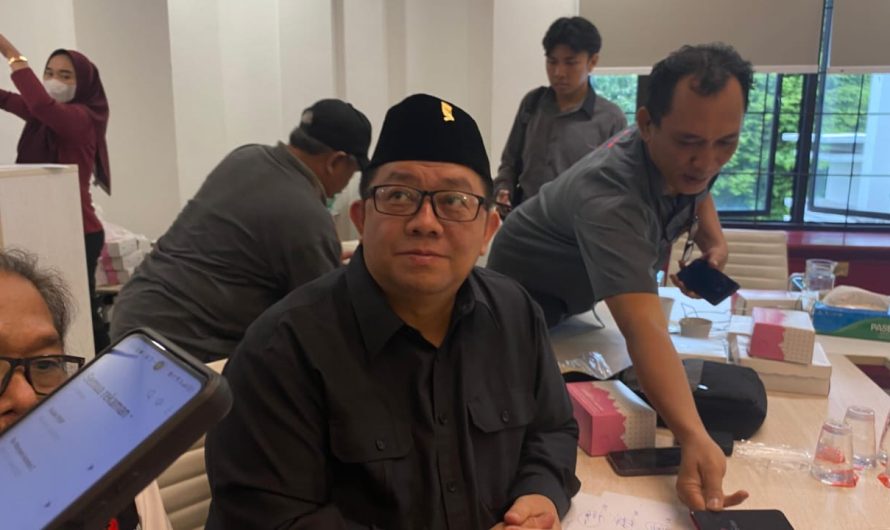 PDI-P Surabaya Siap Hadapi Konfercab, Yordan:Ketua DPRD Surabaya Tetap Adi Sutarwijono