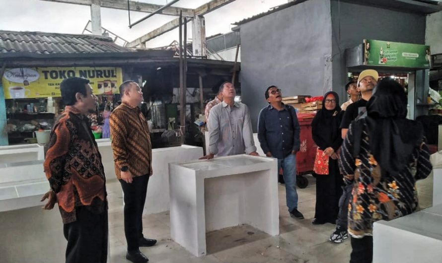 DPRD Surabaya:Proyek Revitalisasi Pasar Kembang Harus Jadi Pusat Ekonomi dan Sosial Warga