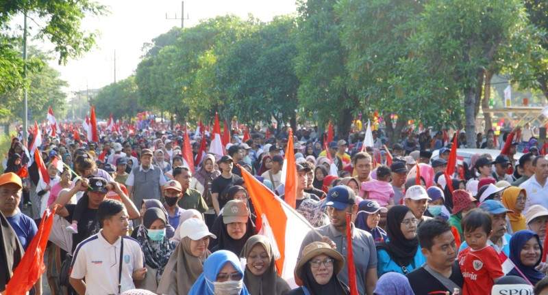 Warga Antusias Ikuti Jalan Sehat 1 Muharram di Masjid Al Akbar Surabaya
