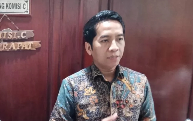 Komisi C DPRD Surabaya Dorong Dishub Percepat Usulan Raperda Transportasi Publik