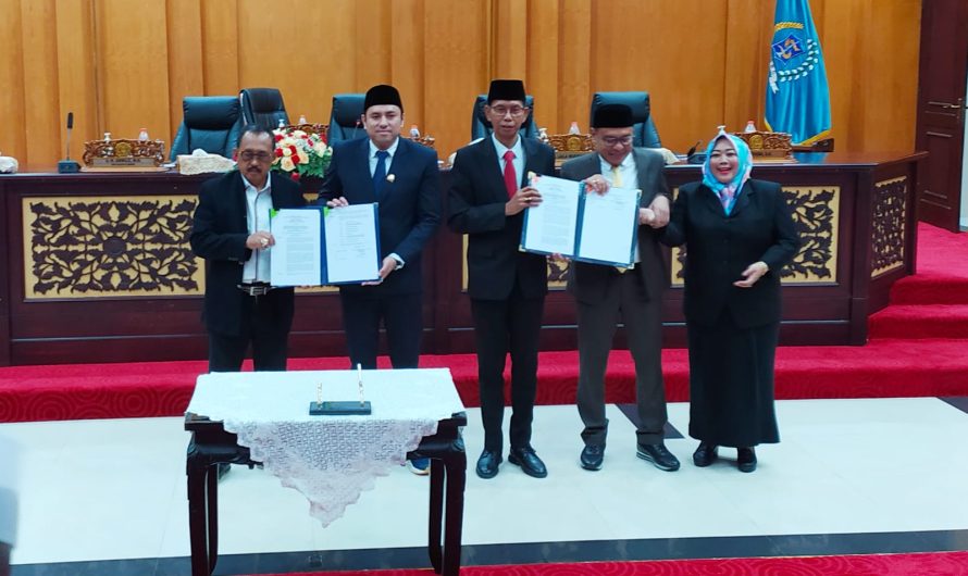 DPRD Surabaya Sahkan Perda YEKAPE dan Ekonomi Kreatif