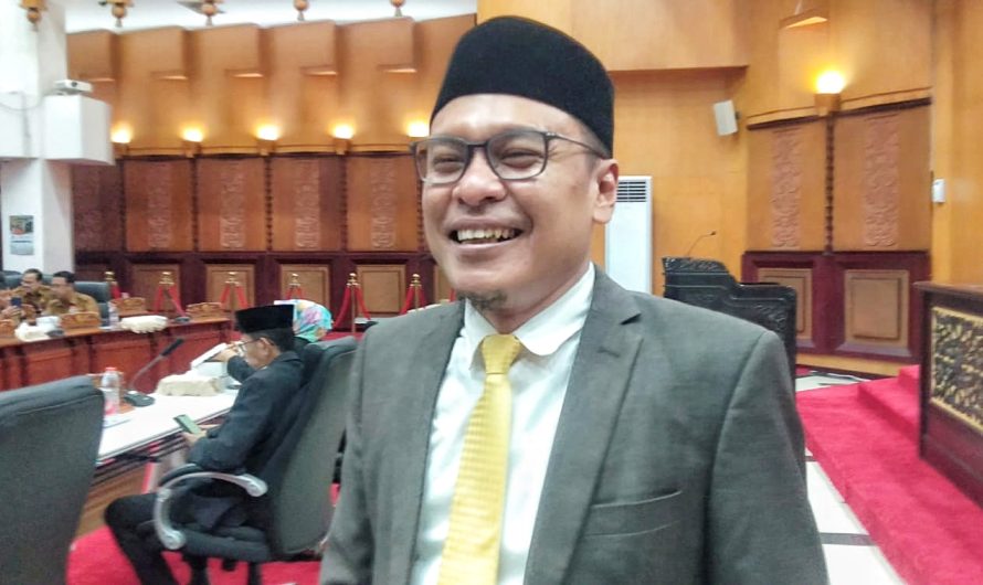Tanggapi Siswa Keracunan Makanan Berbagai Daerah, Arif Fathoni:Program MBG Tetap Dilanjutkan,Tata Kelolanya Disempurnakan