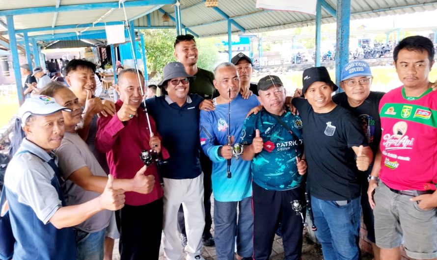 Jaga Harmoni,DPRD Surabaya Bersama Jurnalis Mancing Tertawa dan Bahagia 