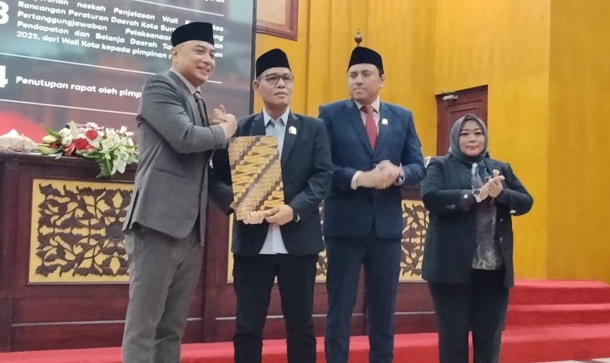 DPRD Surabaya Bahas LPJ APBD 2025,Silpa 516 Miliar Jadi Sorotan
